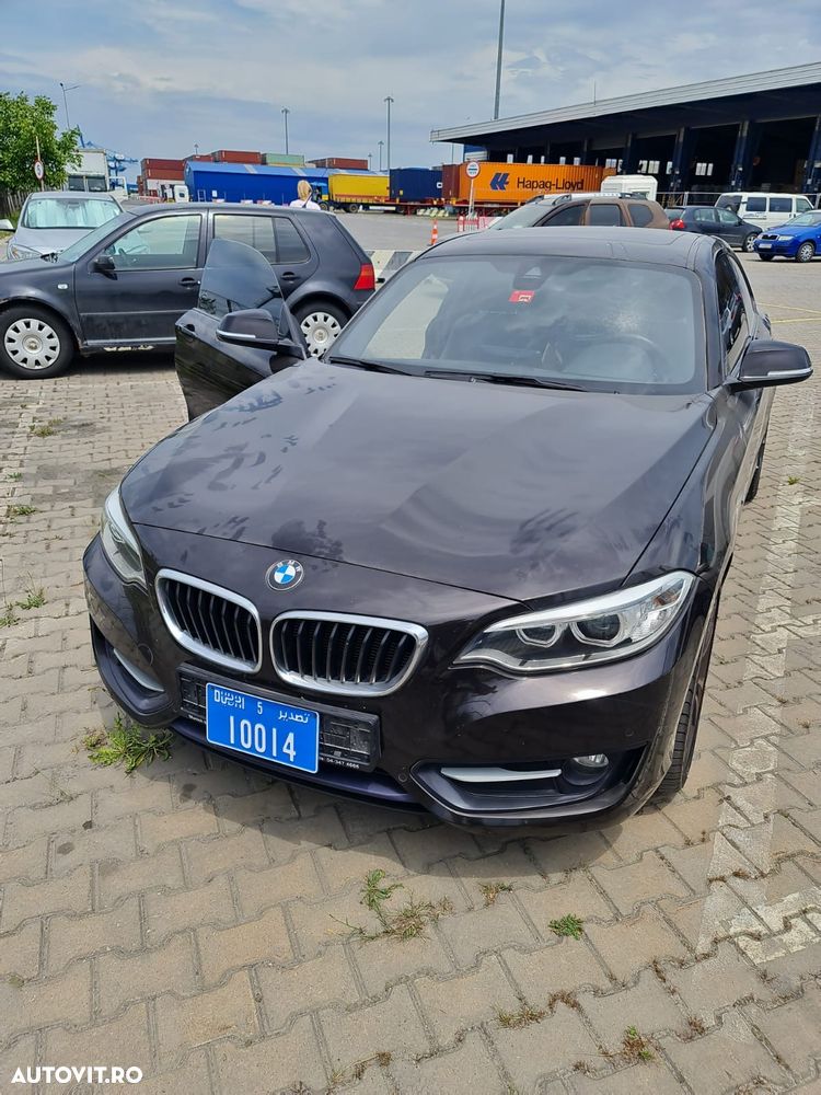 BMW Seria 2 220i Aut. Sport Line - 13