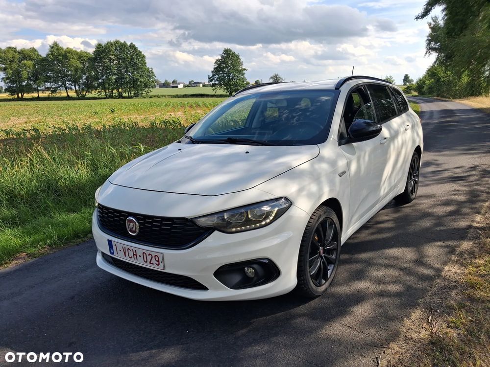 Fiat Tipo 1.6 MultiJet Lounge - 1