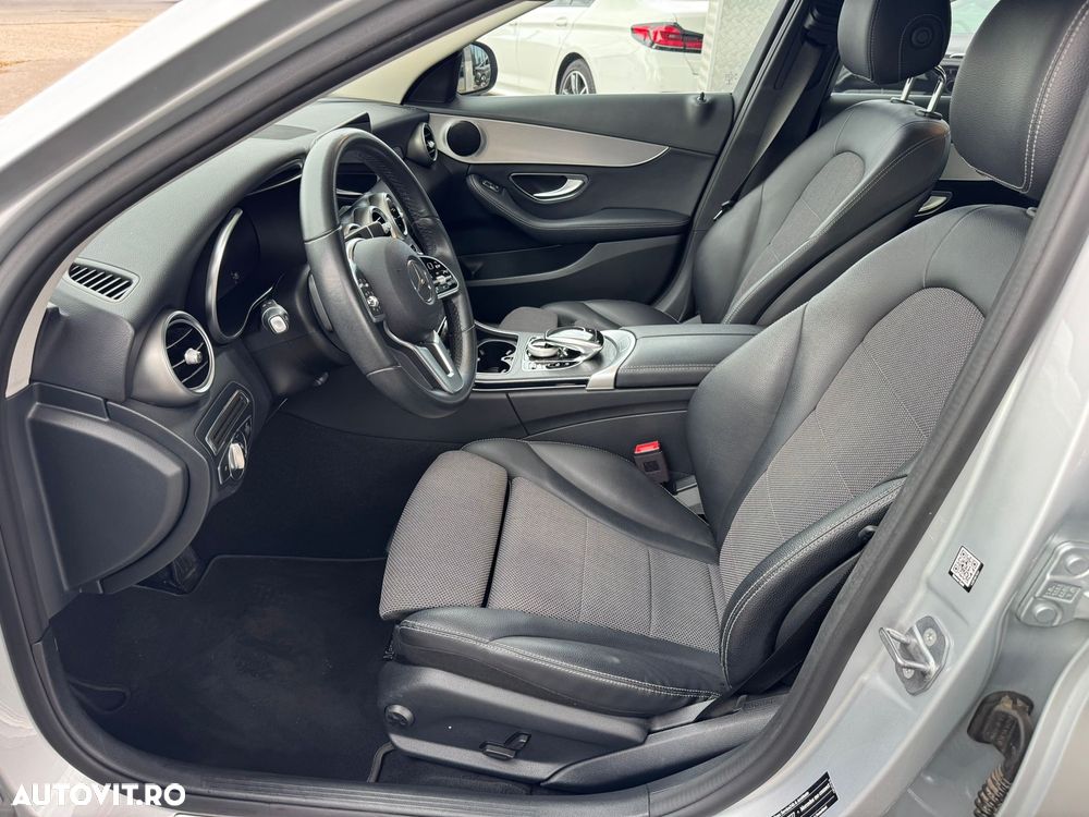 Mercedes-Benz C - 13