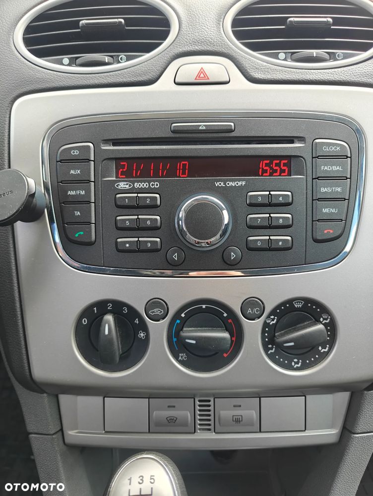 Ford Focus 1.6 Trend - 27