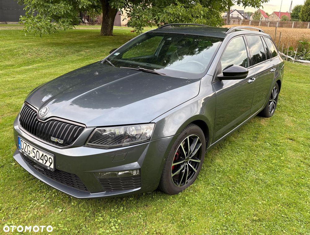 Skoda Octavia 2.0 TDI RS DSG - 2