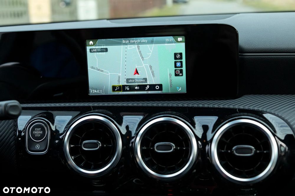 Mercedes-Benz Klasa A 180 d AMG Line 8G-DCT - 12