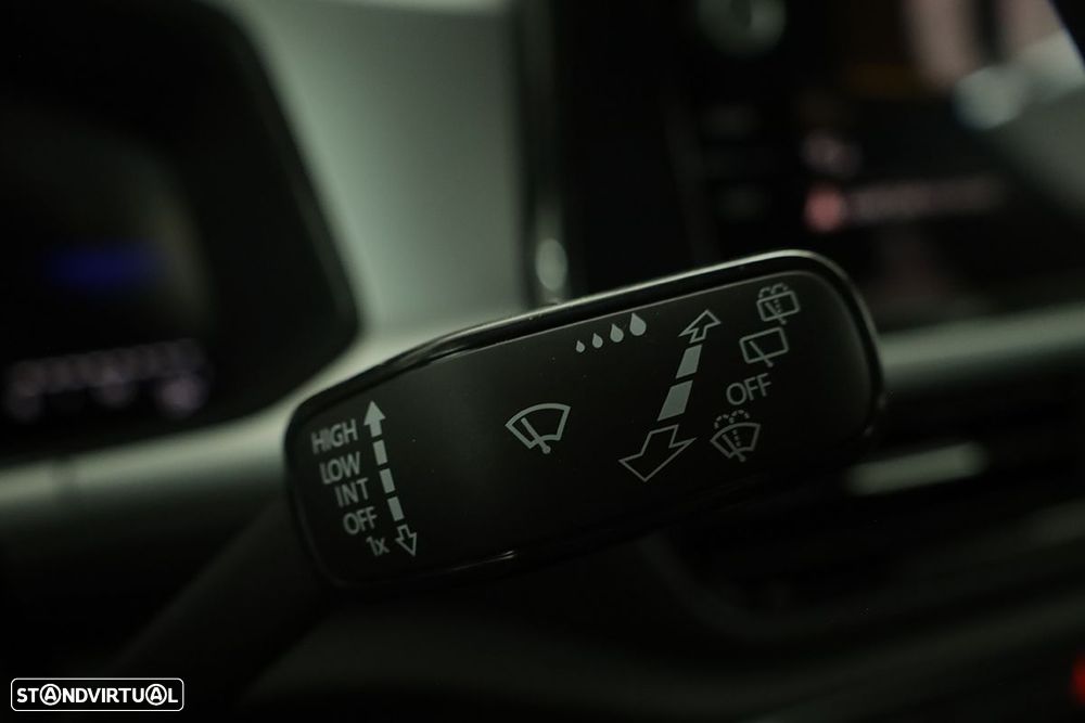 VW T-Roc 1.0 TSI Life - 17