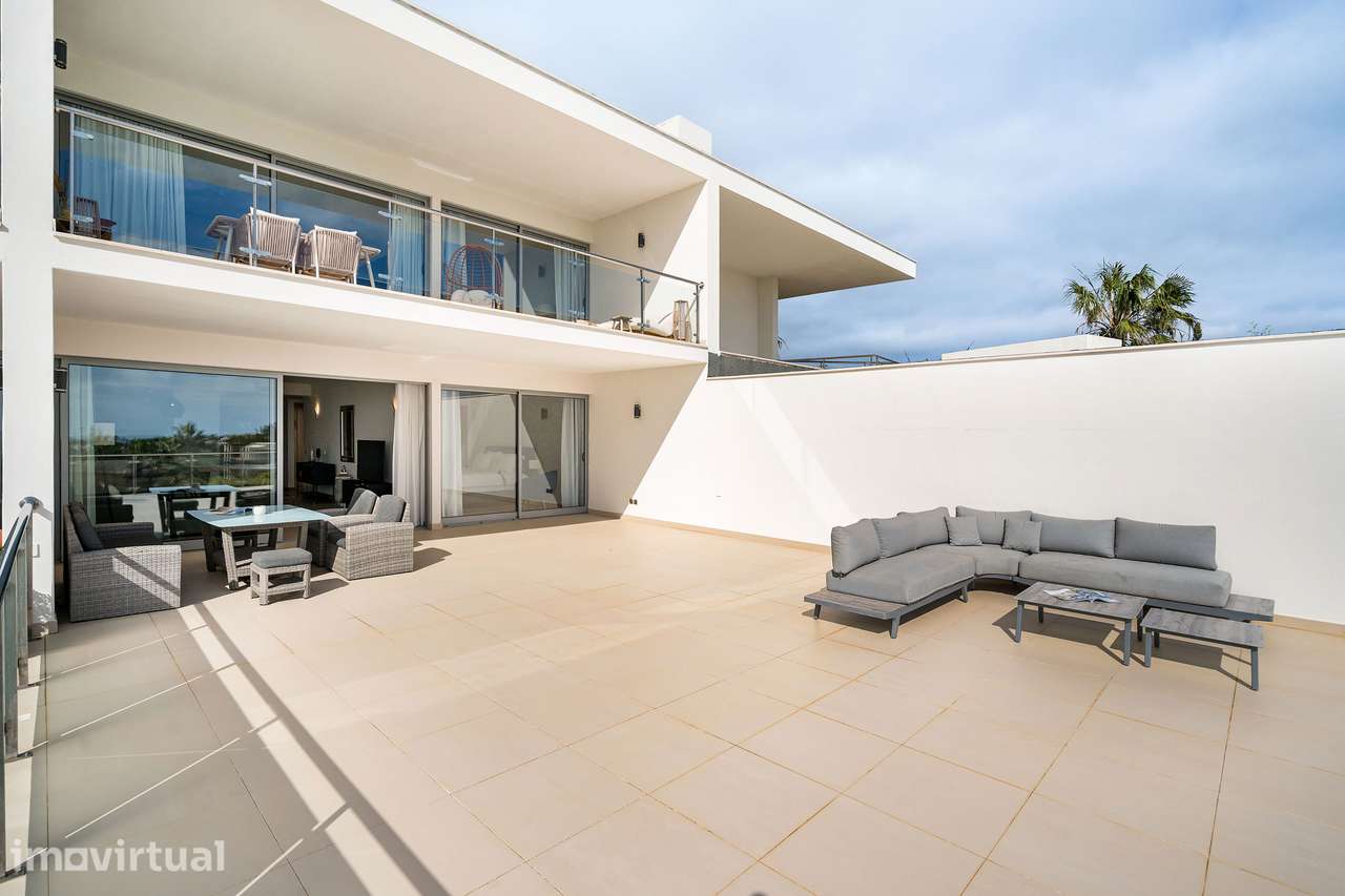 Apartamento T1 com vista mar a 600m da praia - Grande imagem: 2/28