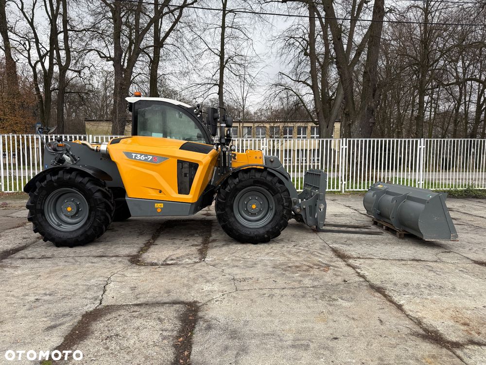 Liebherr Ładowarka Teleskopowa T36-7s