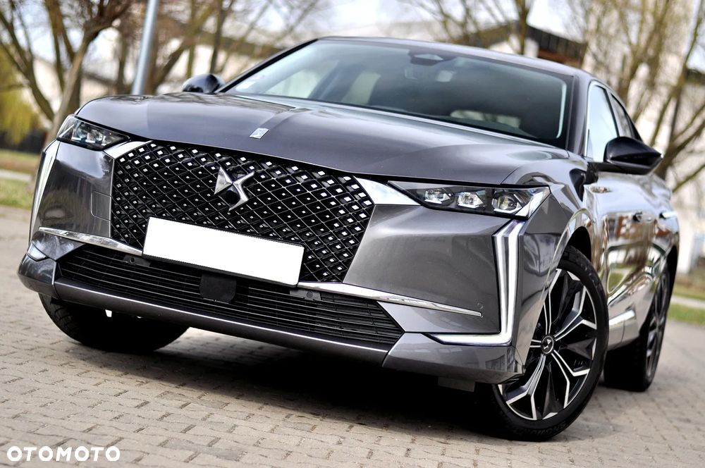 DS Automobiles DS 4 1.6 E-Tense Performance Line + - 11