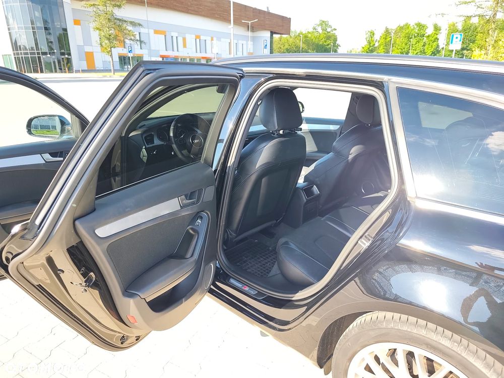 Audi A4 Avant 2.0 TDI Quattro - 11