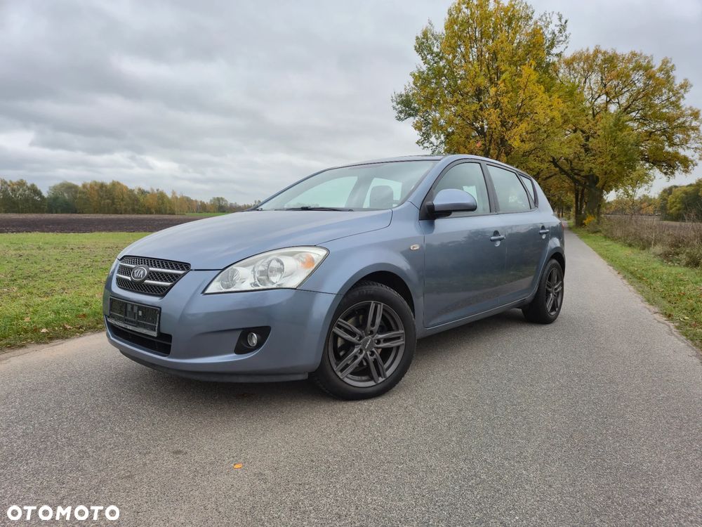 Kia Ceed Cee'd 1.6 Crdi Comfort - 27