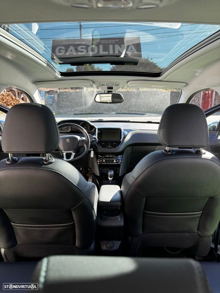 Peugeot 2008 1.2 PureTech Crossway EAT6 - 19