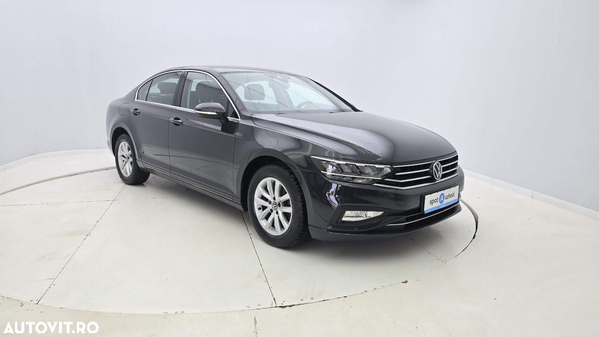 Volkswagen Passat 2.0 TDI DSG Comfortline - 4