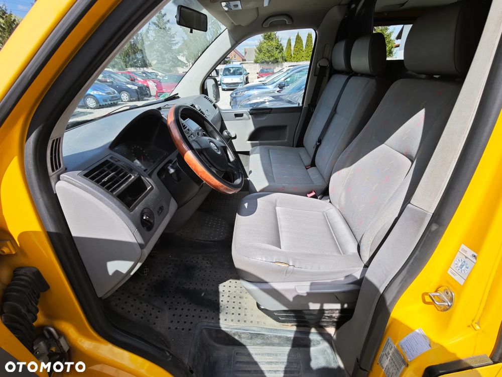 Volkswagen Transporter - 24