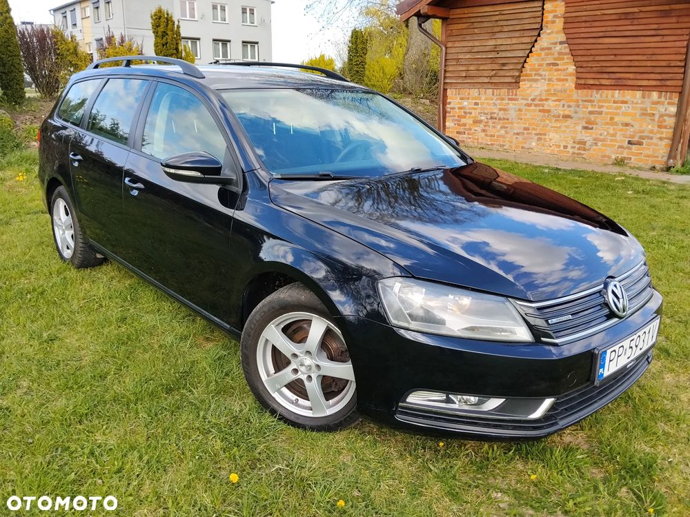Volkswagen Passat 1.6 TDI Trendline - 4