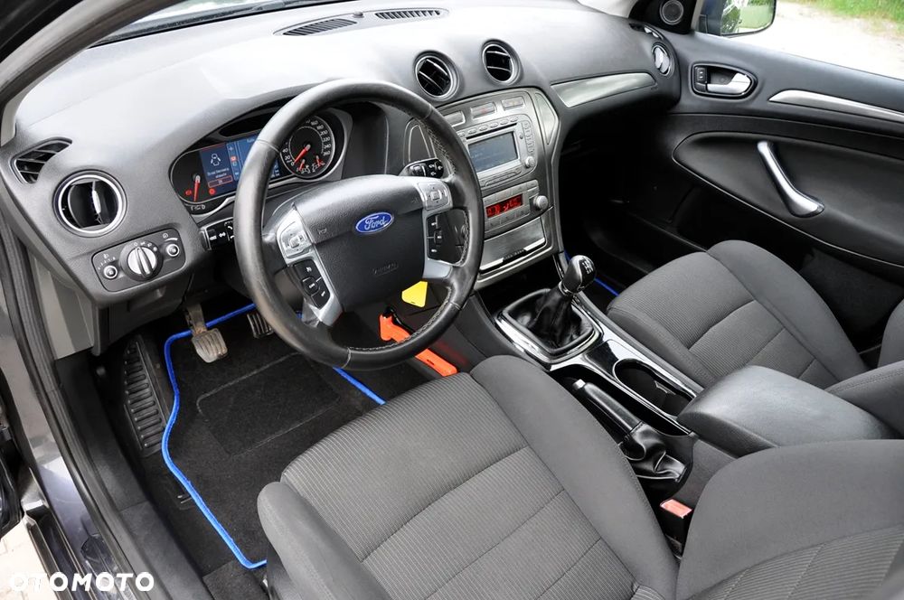 Ford Mondeo 2.0 Titanium - 14