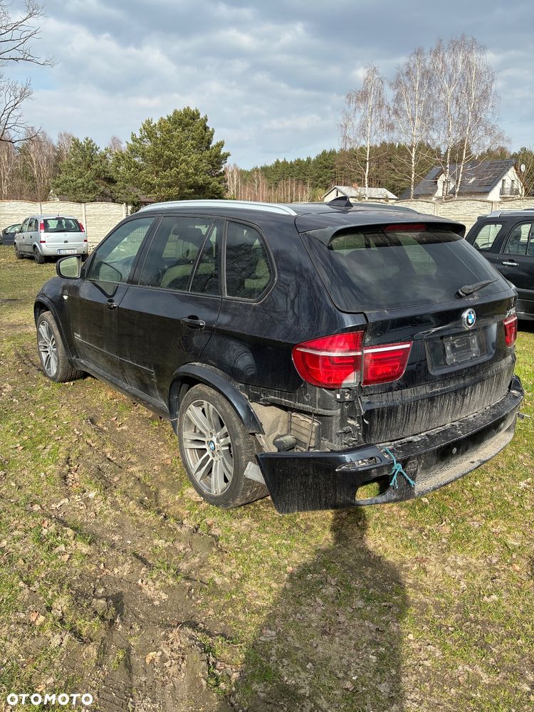 BMW X5 xDrive50i - 11