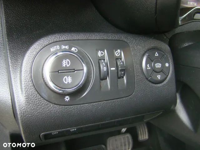 Opel COMBO 1.5D MAXI FUL OPCJA WYPOSAŻENIA - 18
