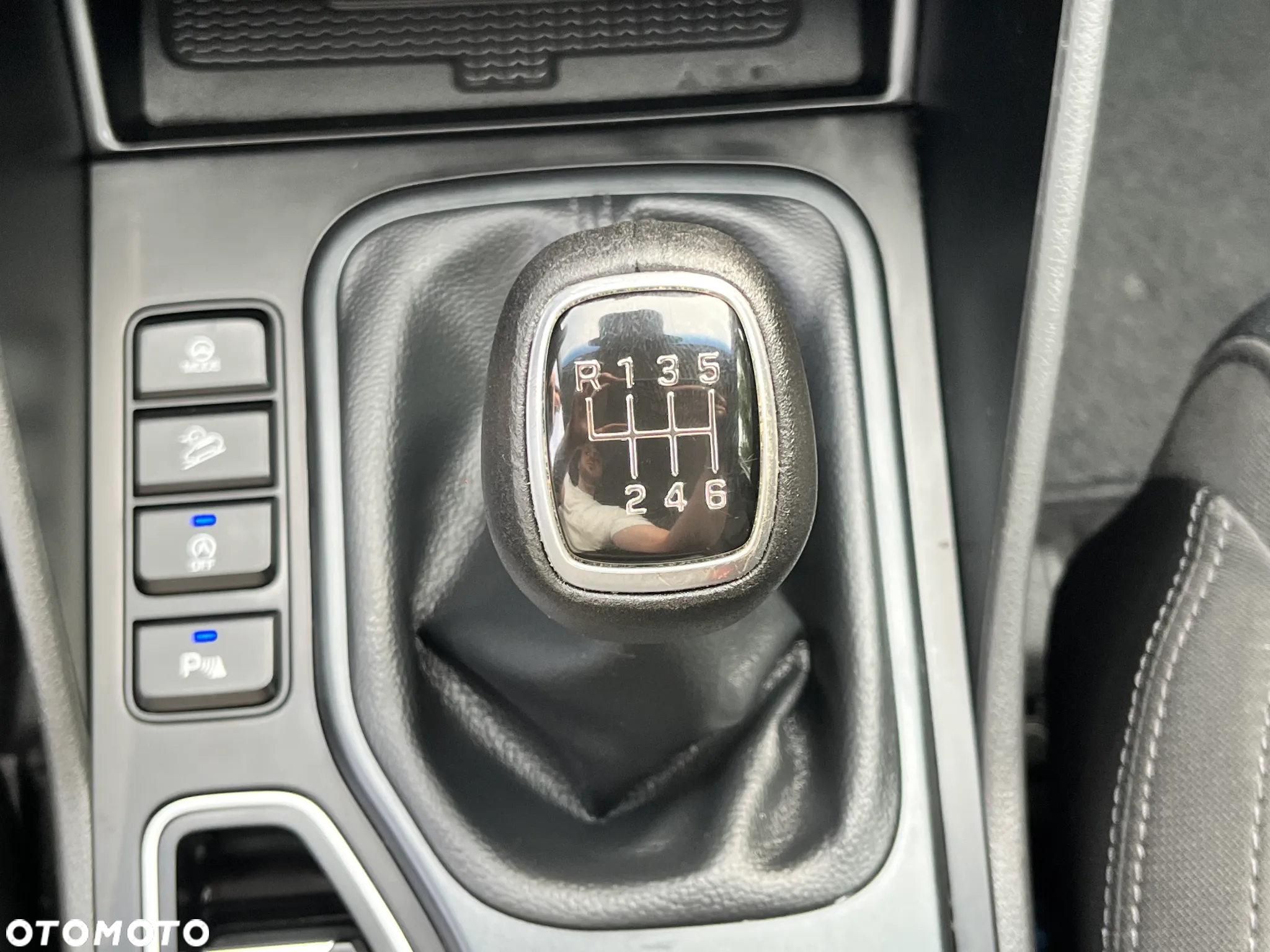 Hyundai Tucson 1.6 CRDi Comfort 2WD - 25