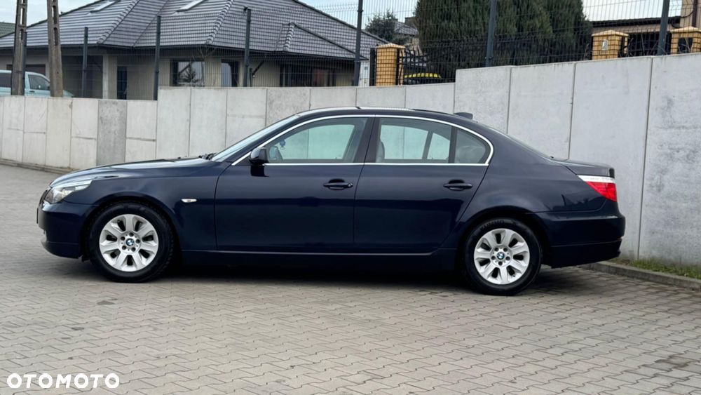 BMW Seria 5 523i - 8