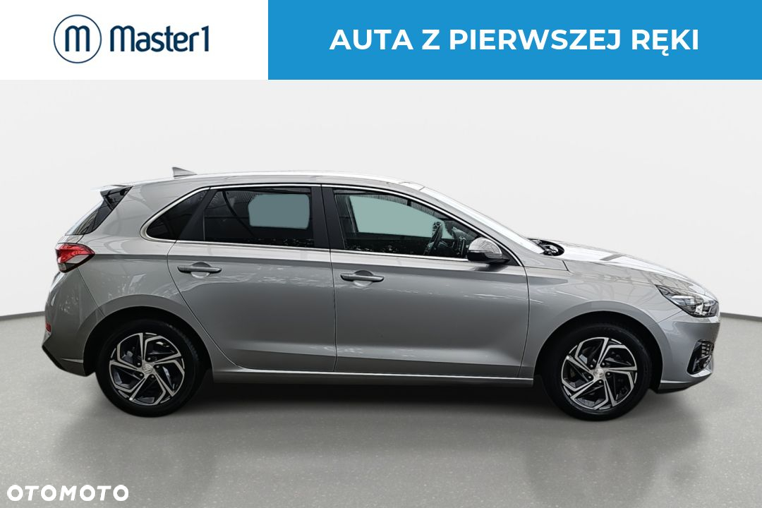 Hyundai i30 1.5 DPI Smart - 8