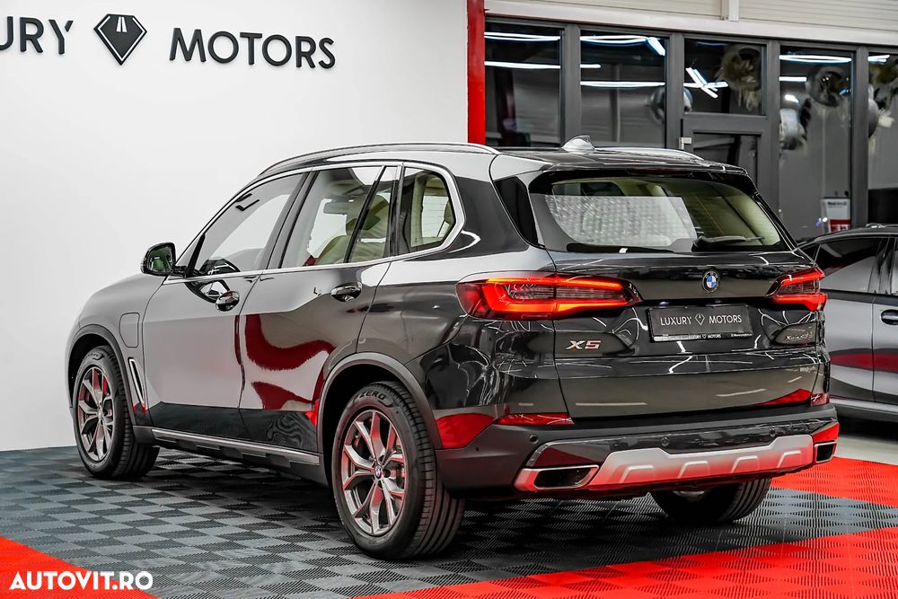 BMW X5 xDrive45e xLine - 11