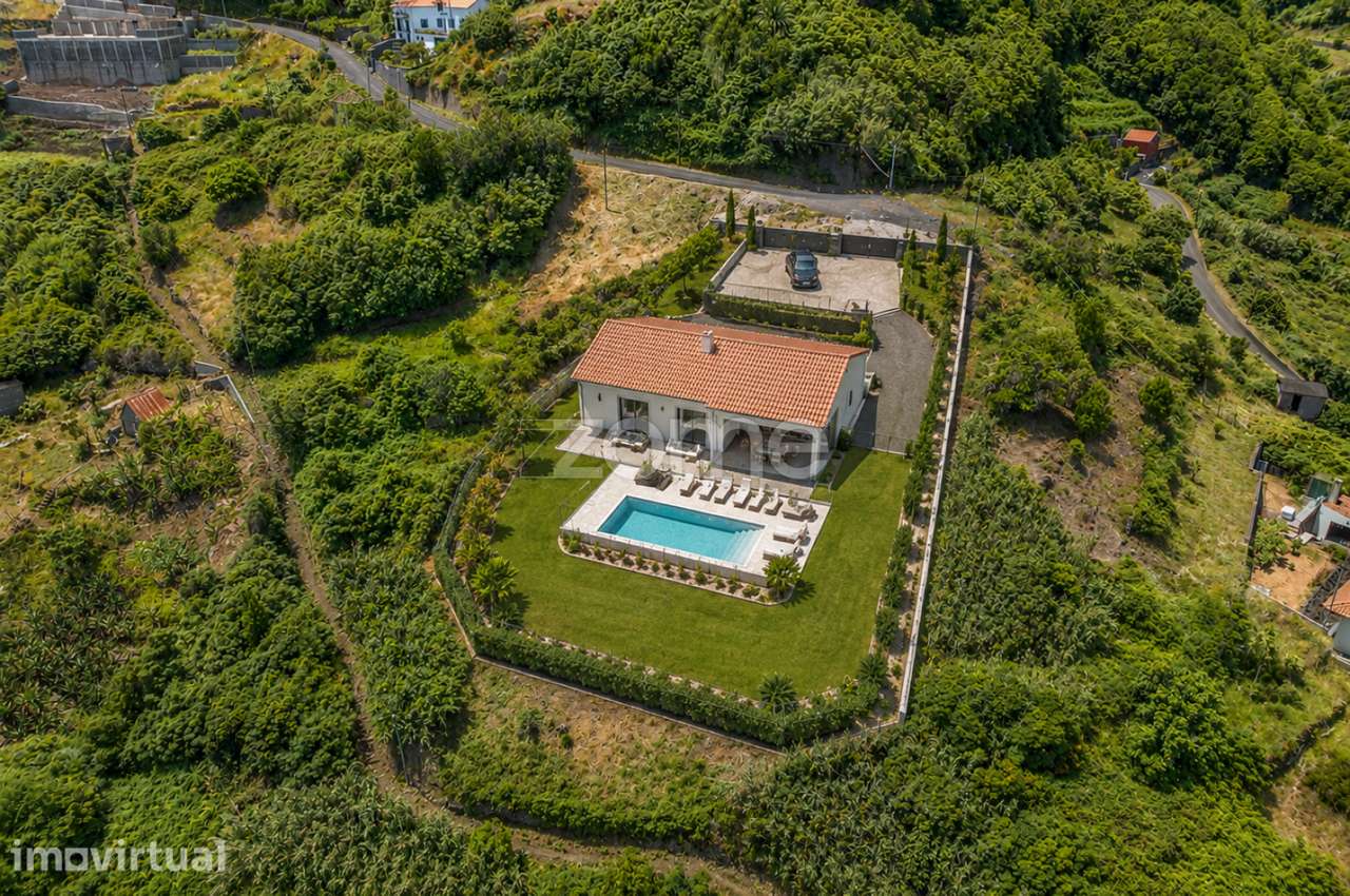 Terreno com 3.310 m2 em São Cristovão - Boaventura - Grande imagem: 3/29