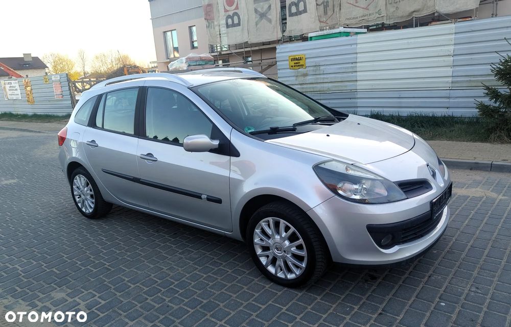 Renault Clio 1.2 TCE Authentique - 12