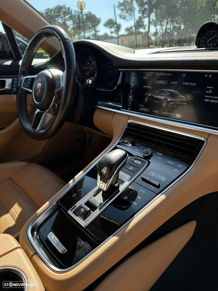 Porsche Panamera - 13