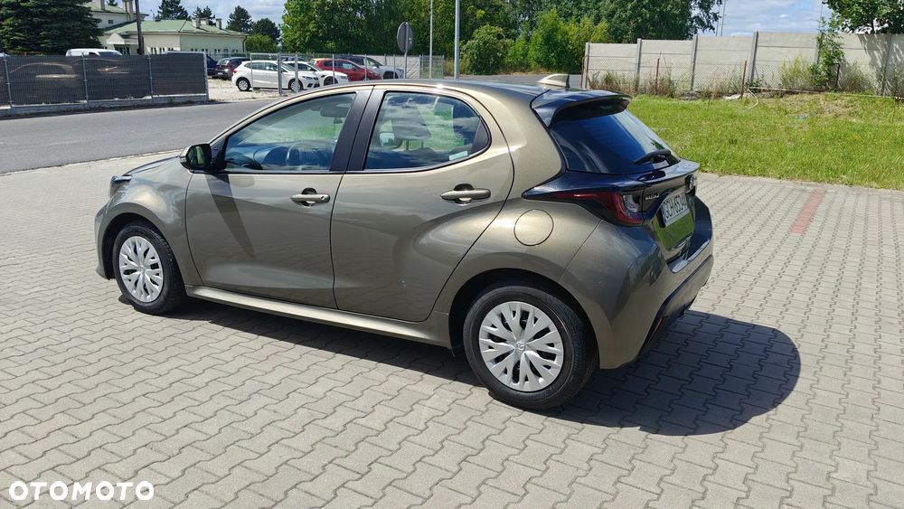 Toyota Yaris - 5