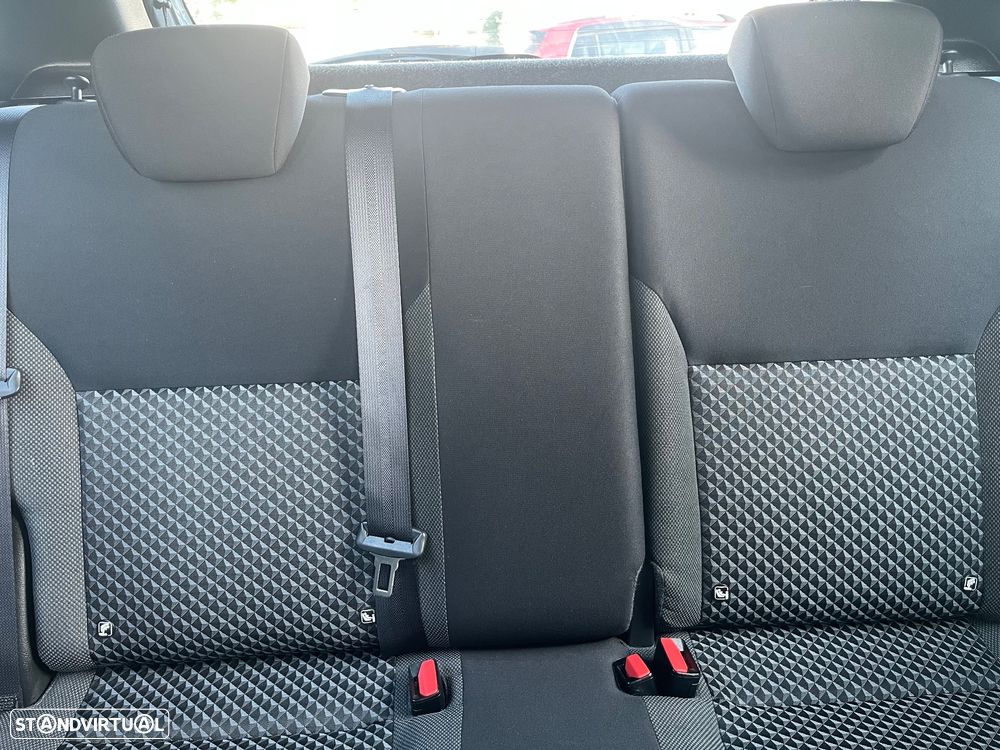 Nissan Micra 1.5 dCi N-Connecta Lifestyle S/S - 13