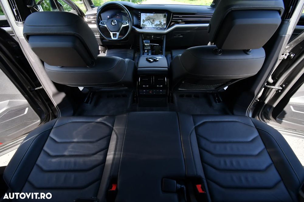 Volkswagen Touareg V6 TDI SCR 4Motion Aut. R-Line FINAL EDITION - 38