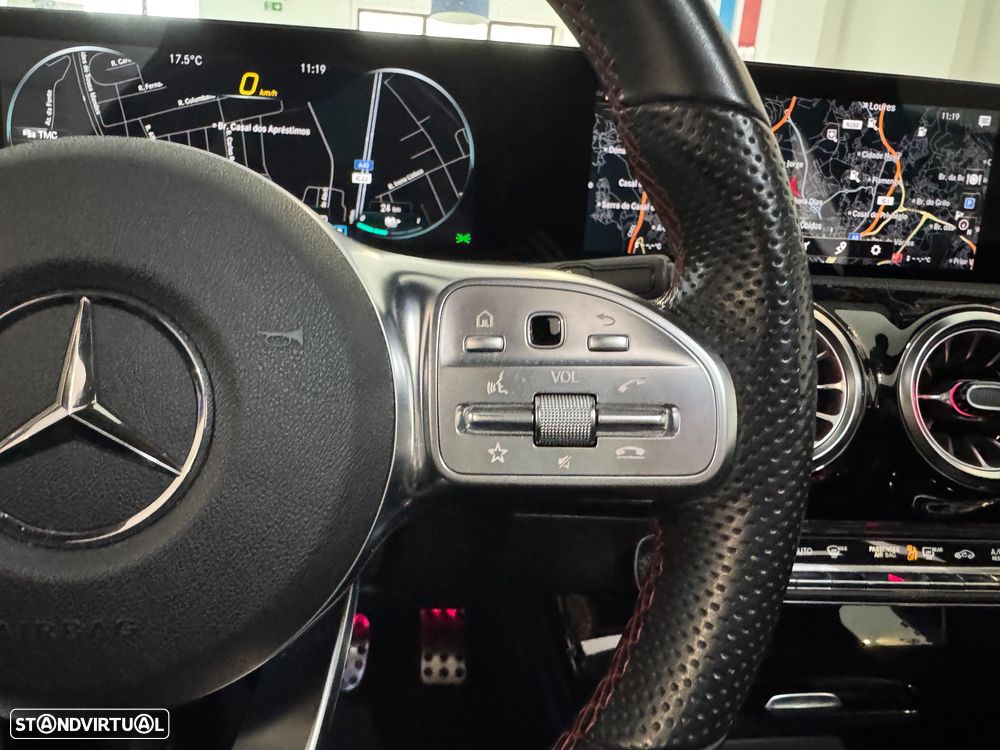 Mercedes-Benz A 250 e AMG Line - 18