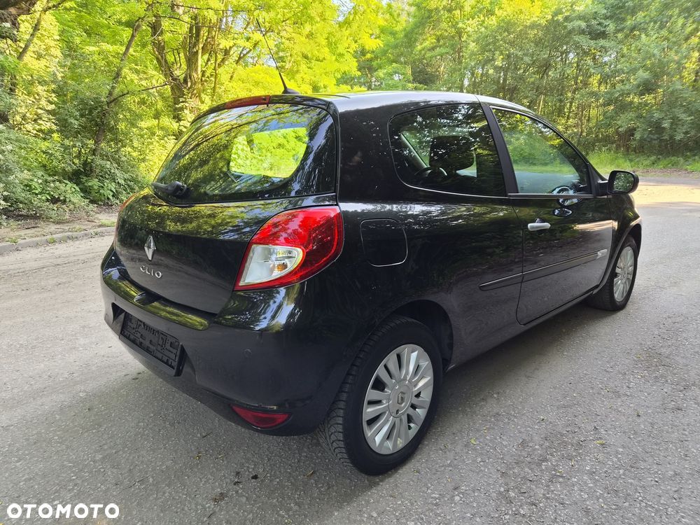 Renault Clio - 3