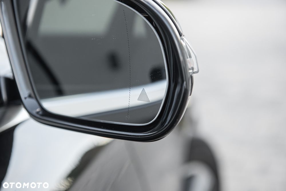 Mercedes-Benz Klasa E 200 d Avantgarde - 36