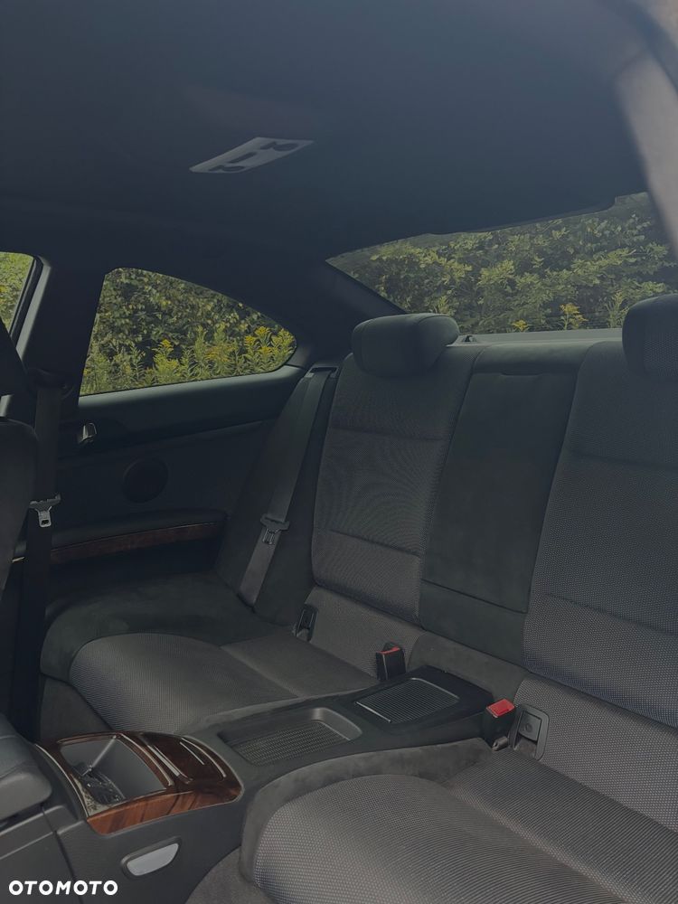 BMW Seria 3 320i - 13