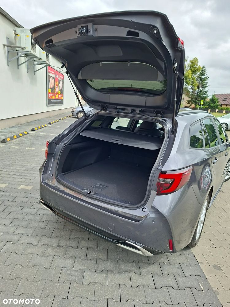 Toyota Corolla 1.8 Hybrid Active - 8