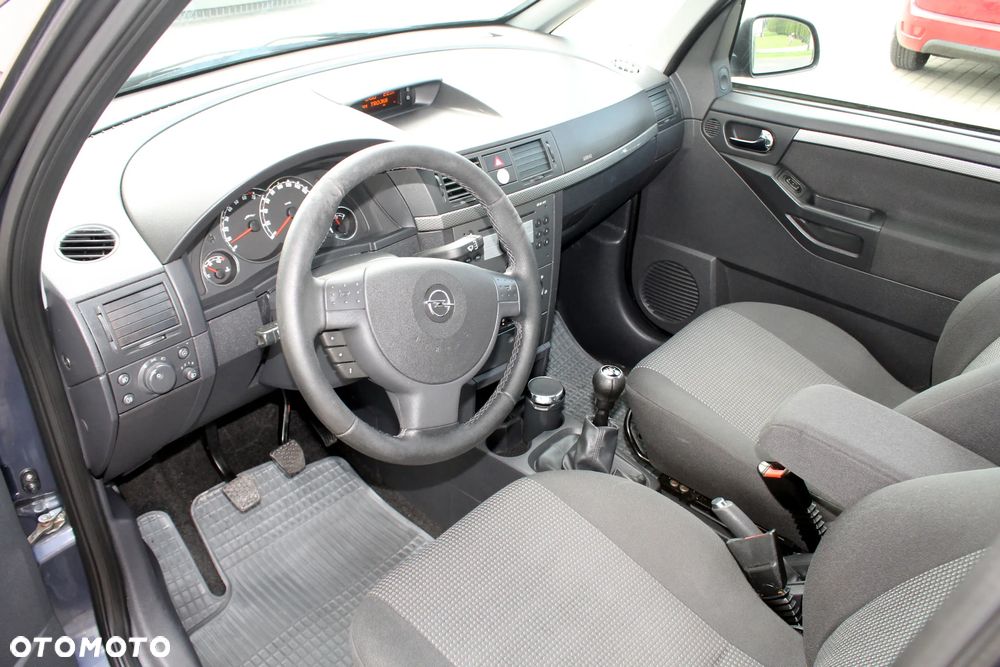 Opel Meriva 1.4 Essentia - 11