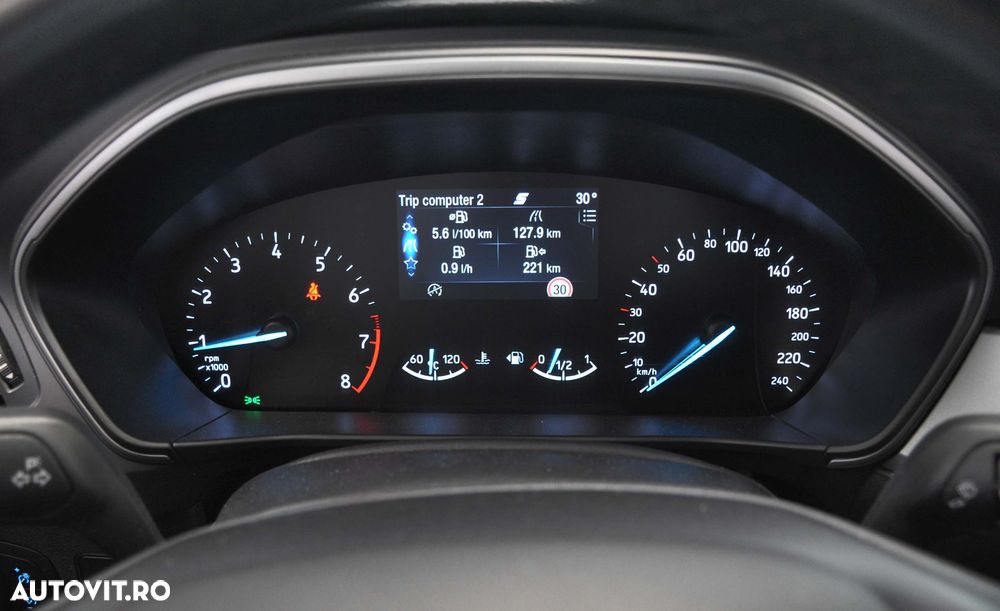 Ford Focus 1.0 EcoBoost Trend Edition - 18