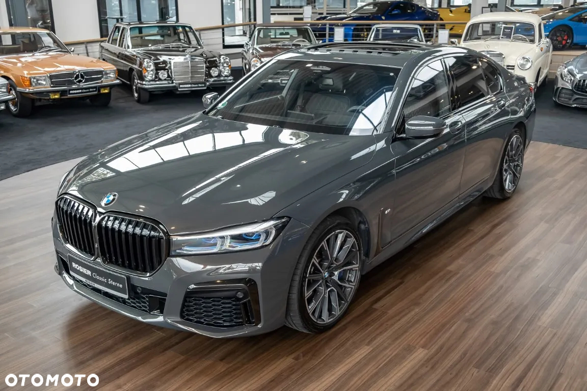 BMW Seria 7 750i xDrive sport - 18