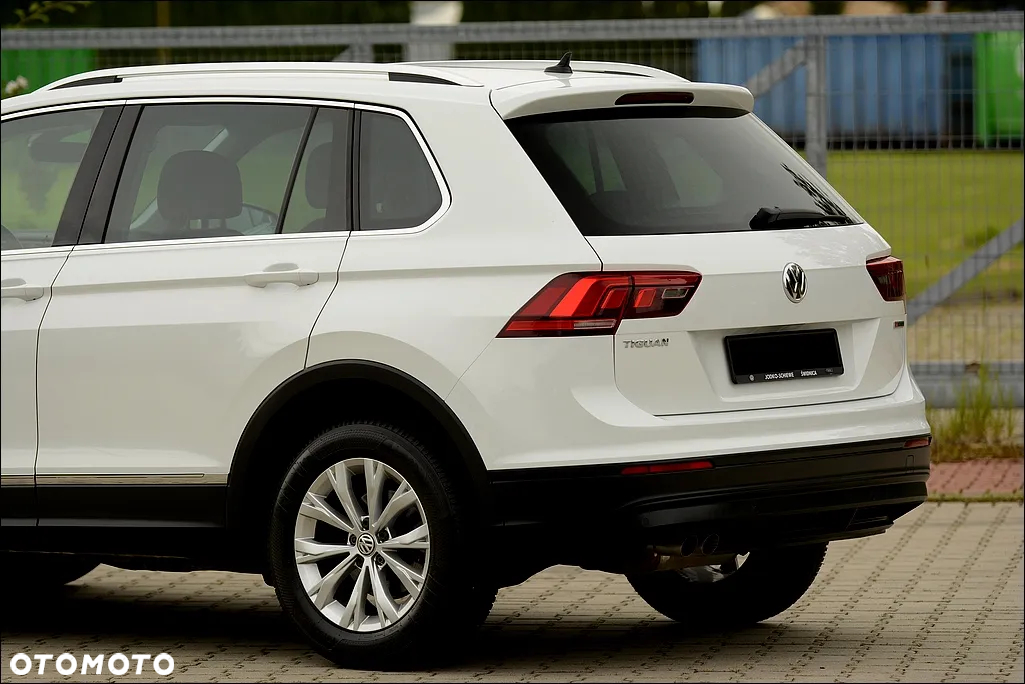 Volkswagen Tiguan 2.0 TDI SCR 4MOTION BlueMotion Technology Comfortline - 9