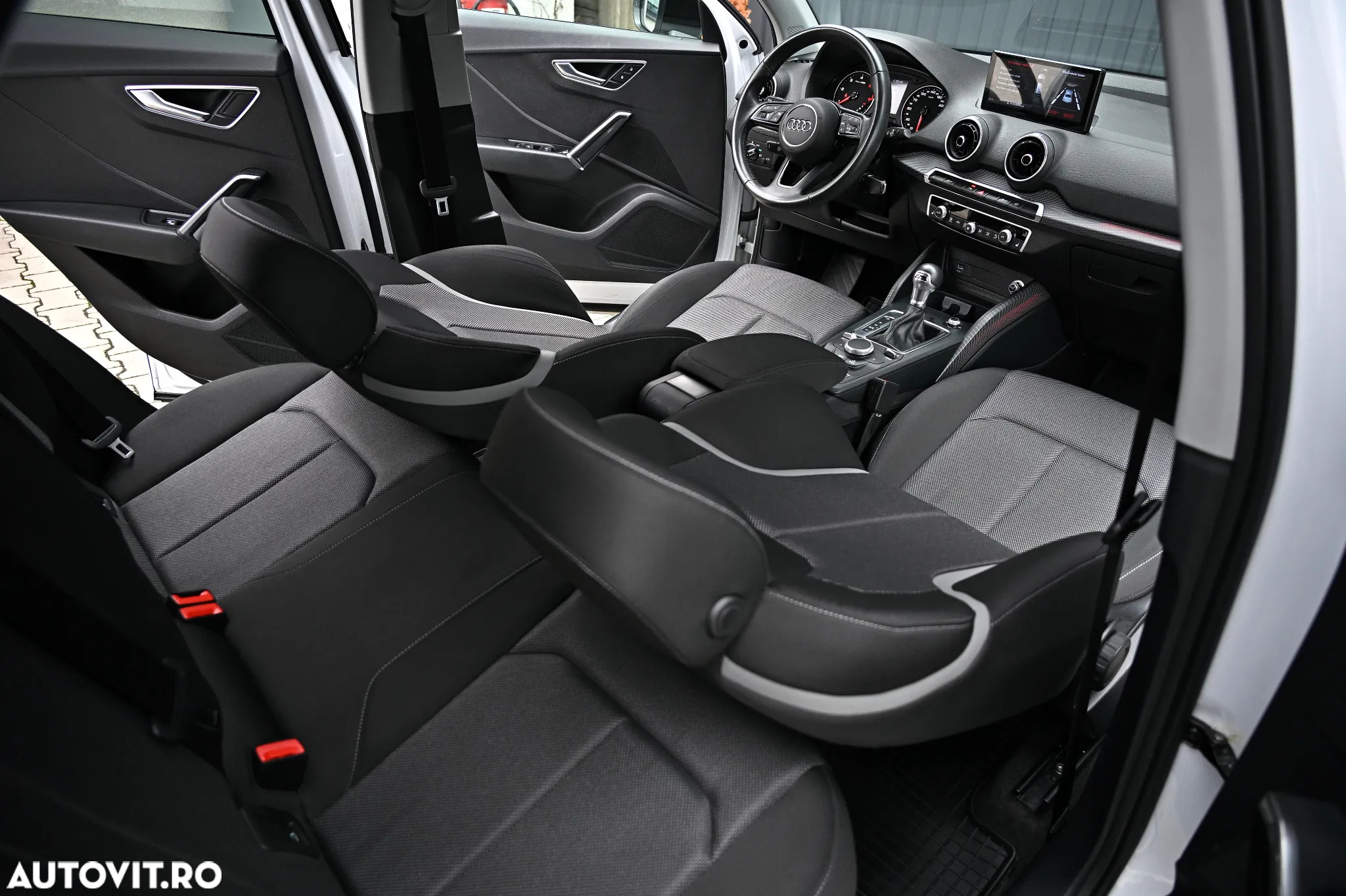 Audi Q2 1.6 30 TDI S tronic Sport - 18