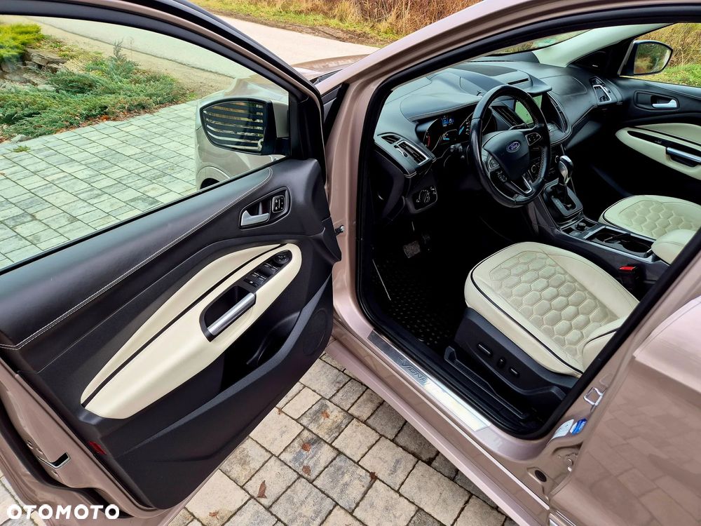 Ford Kuga 2.0 TDCi 4x4 Vignale - 14