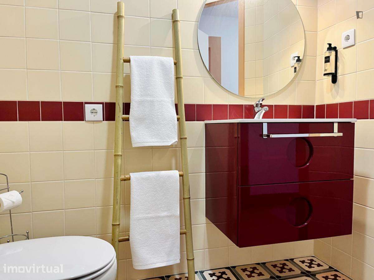 Apartamento com 1 quartos - localizado em Baixa Coimbra - Grande imagem: 2/14
