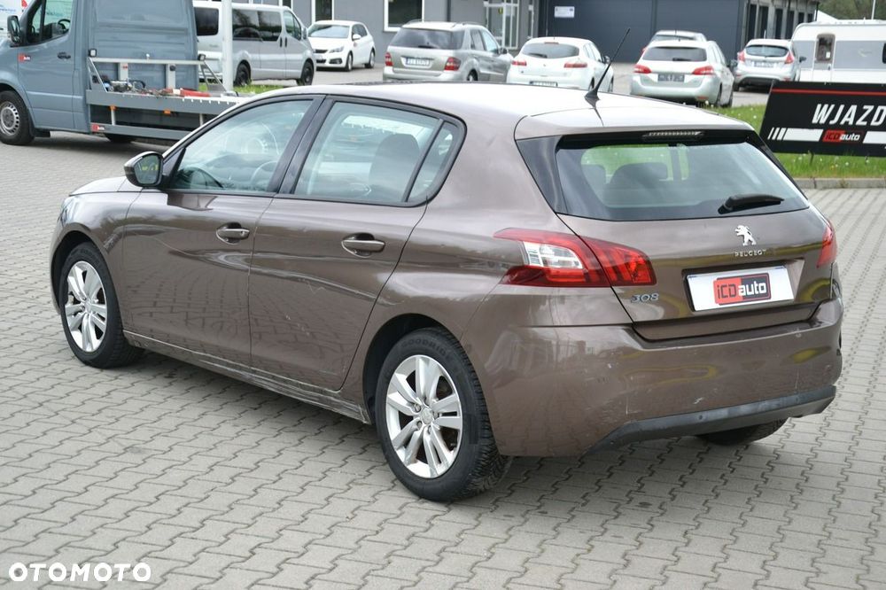 Peugeot 308 - 5