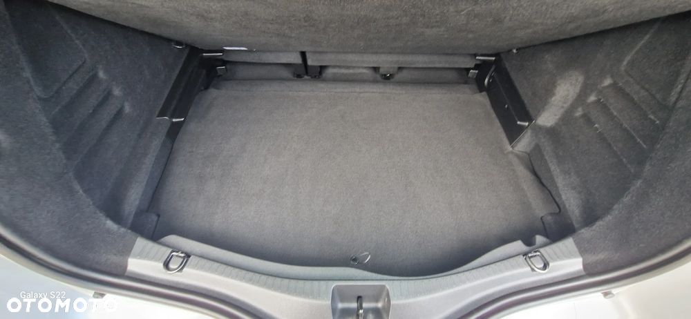Renault Scenic ENERGY TCe 140 EDC LIMITED - 33
