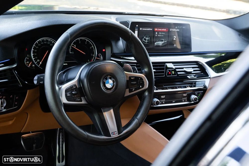 BMW 520 d Pack Desportivo M Auto - 8