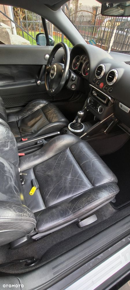 Audi TT Coupé 1.8 T - 15