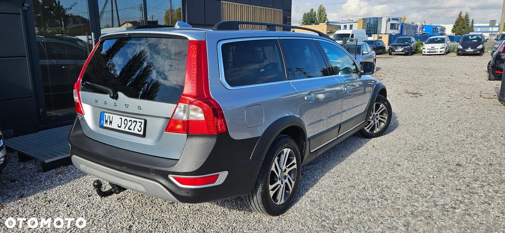 Volvo XC 70 - 24
