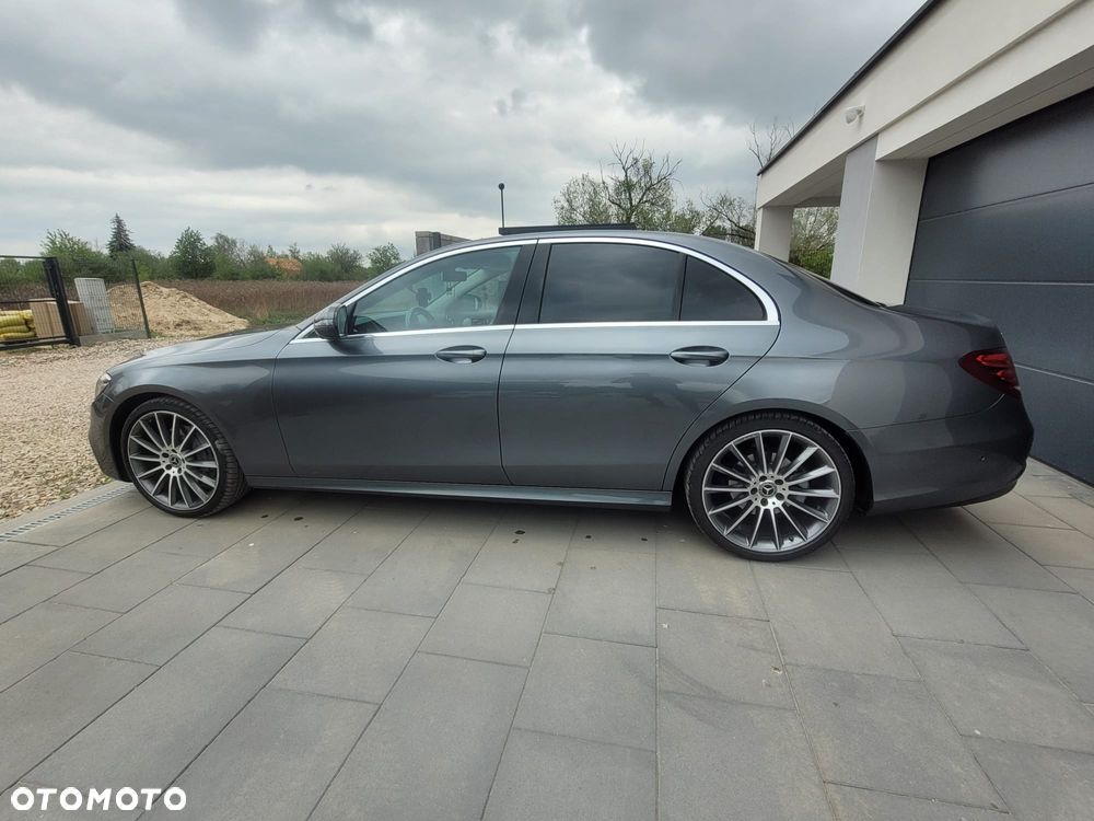 Mercedes-Benz Klasa E 220 d 4-Matic AMG - 6