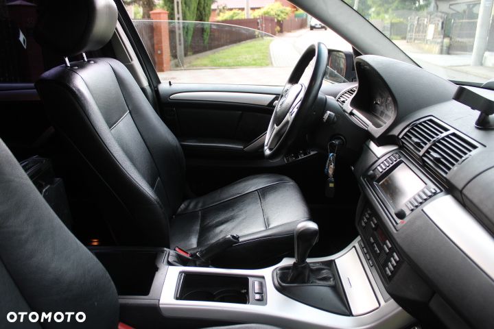 BMW X5 - 25