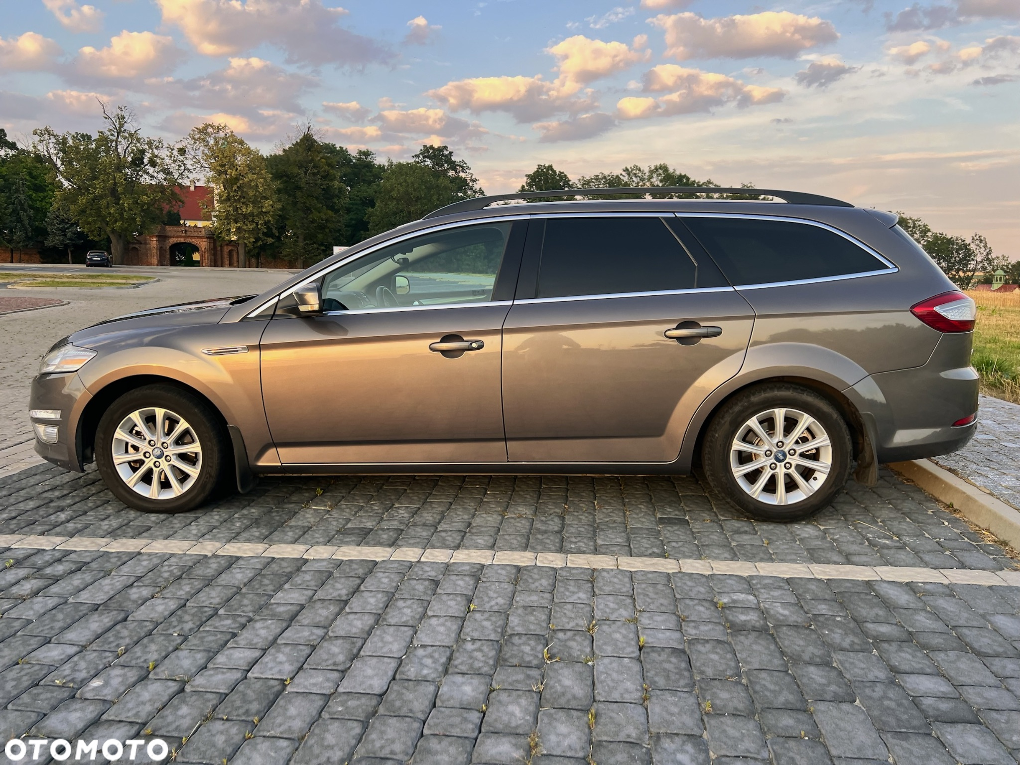 Ford Mondeo 2.0 TDCi Titanium X - 4