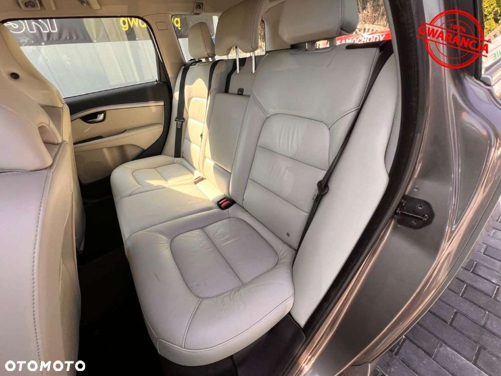 Volvo V70 - 40